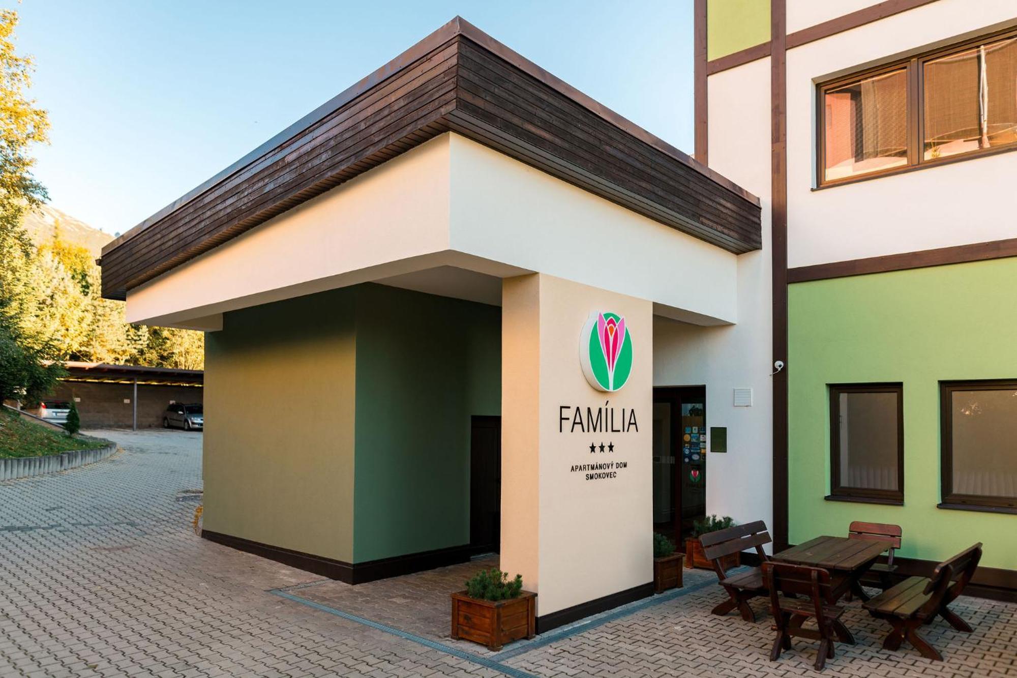 Apartmanovy Dom Familia Smokovec Vysoké Tatry المظهر الخارجي الصورة